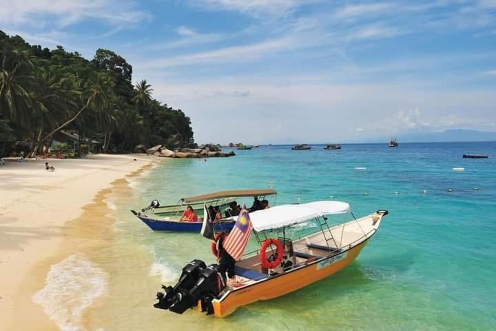 Long Beach Garden Kampung Kuala Besut Buitenkant foto